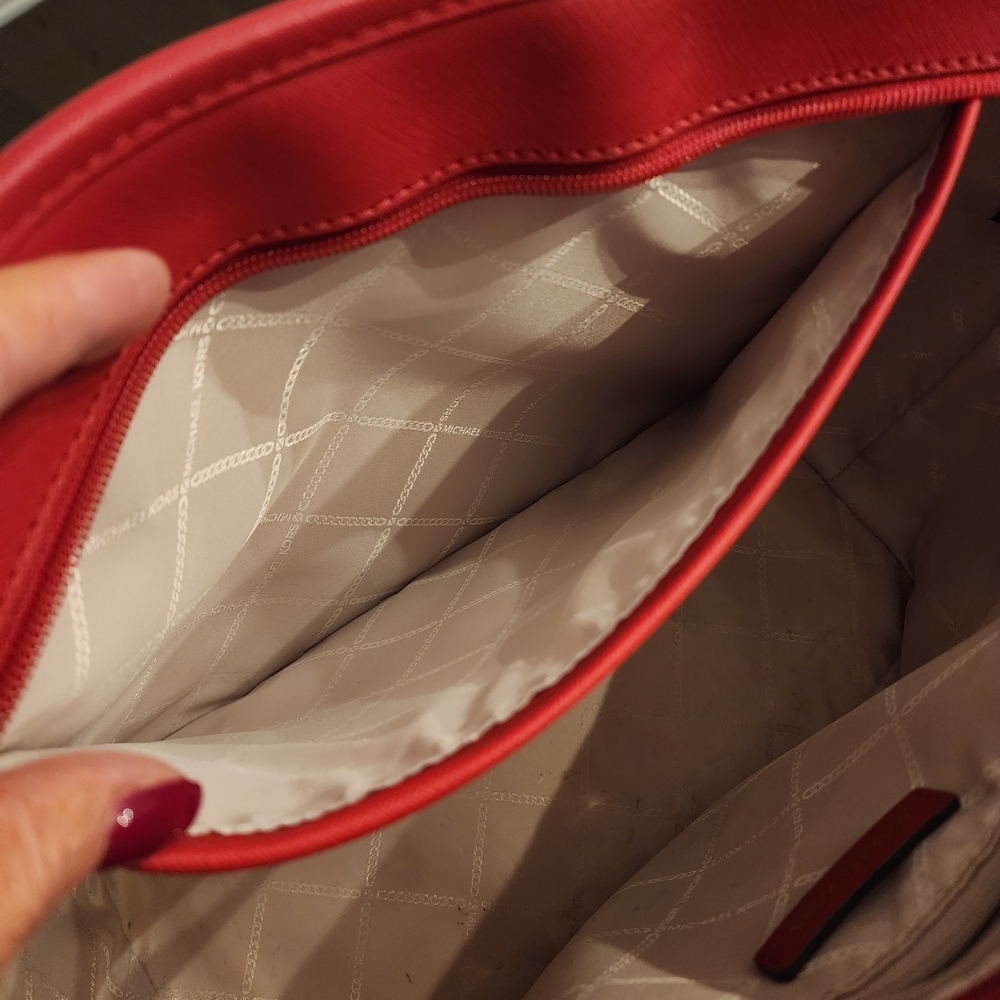 Michael Kors Red Tote Bag - Picture 11 of 16